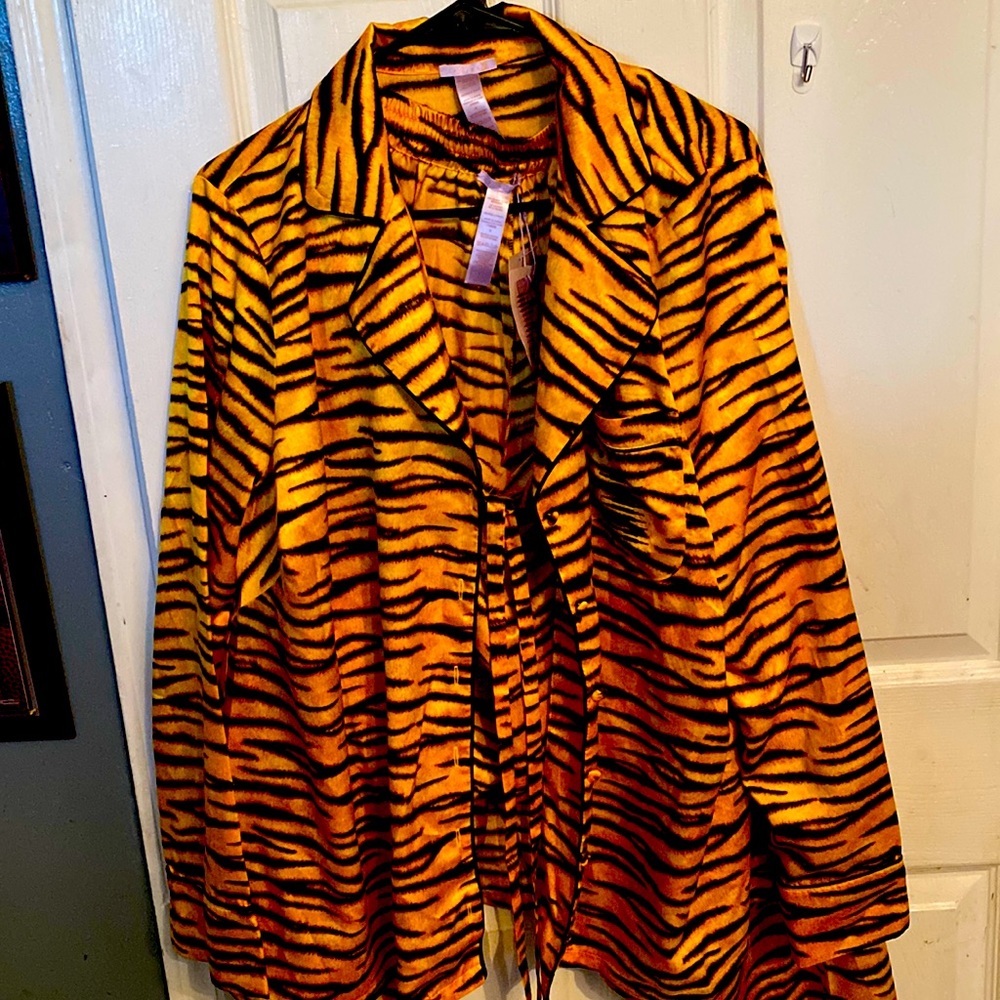 Savage Fenty satin Pj